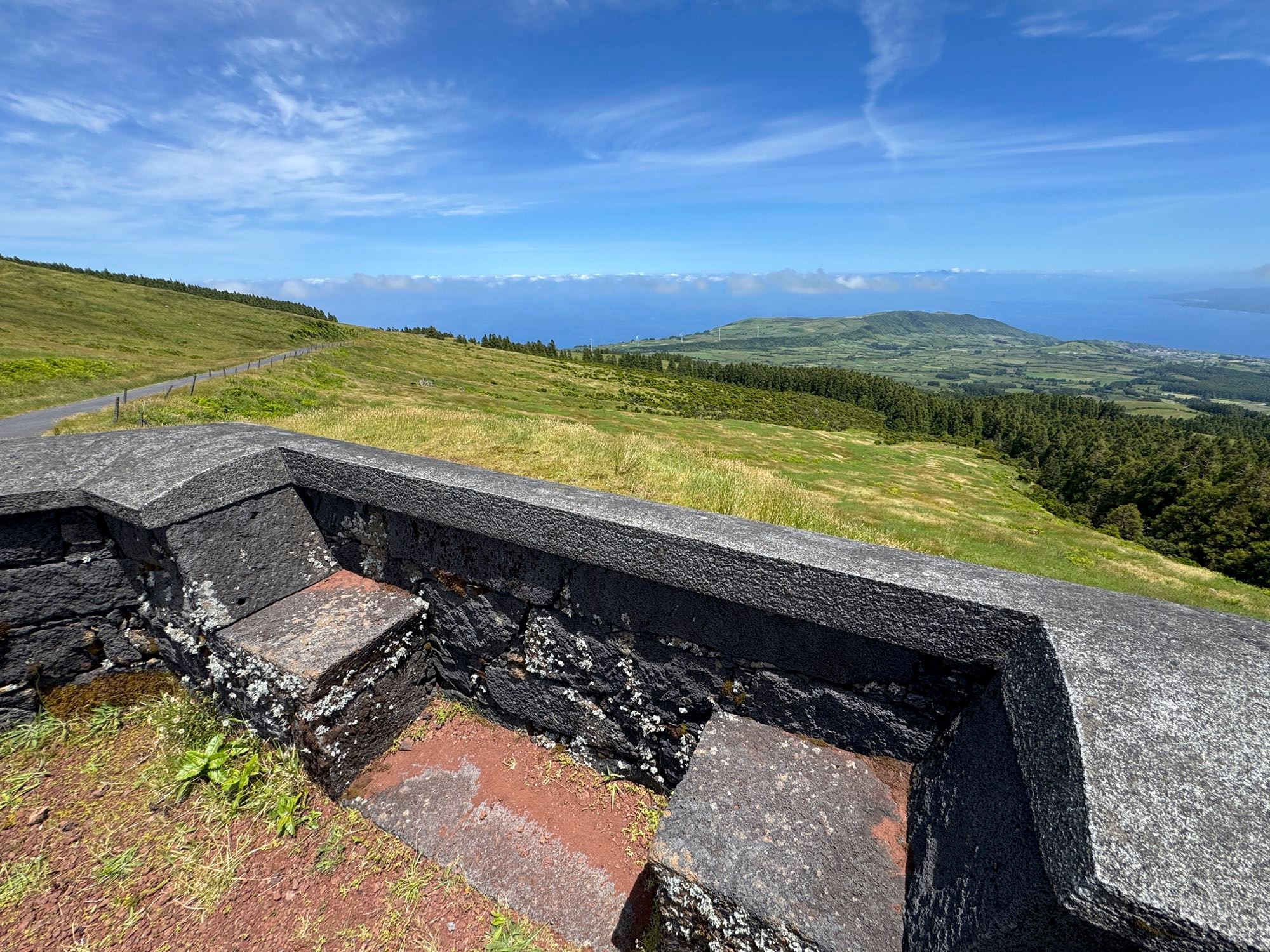 Aussichtspunkt an der Ostflanke der Caldeira