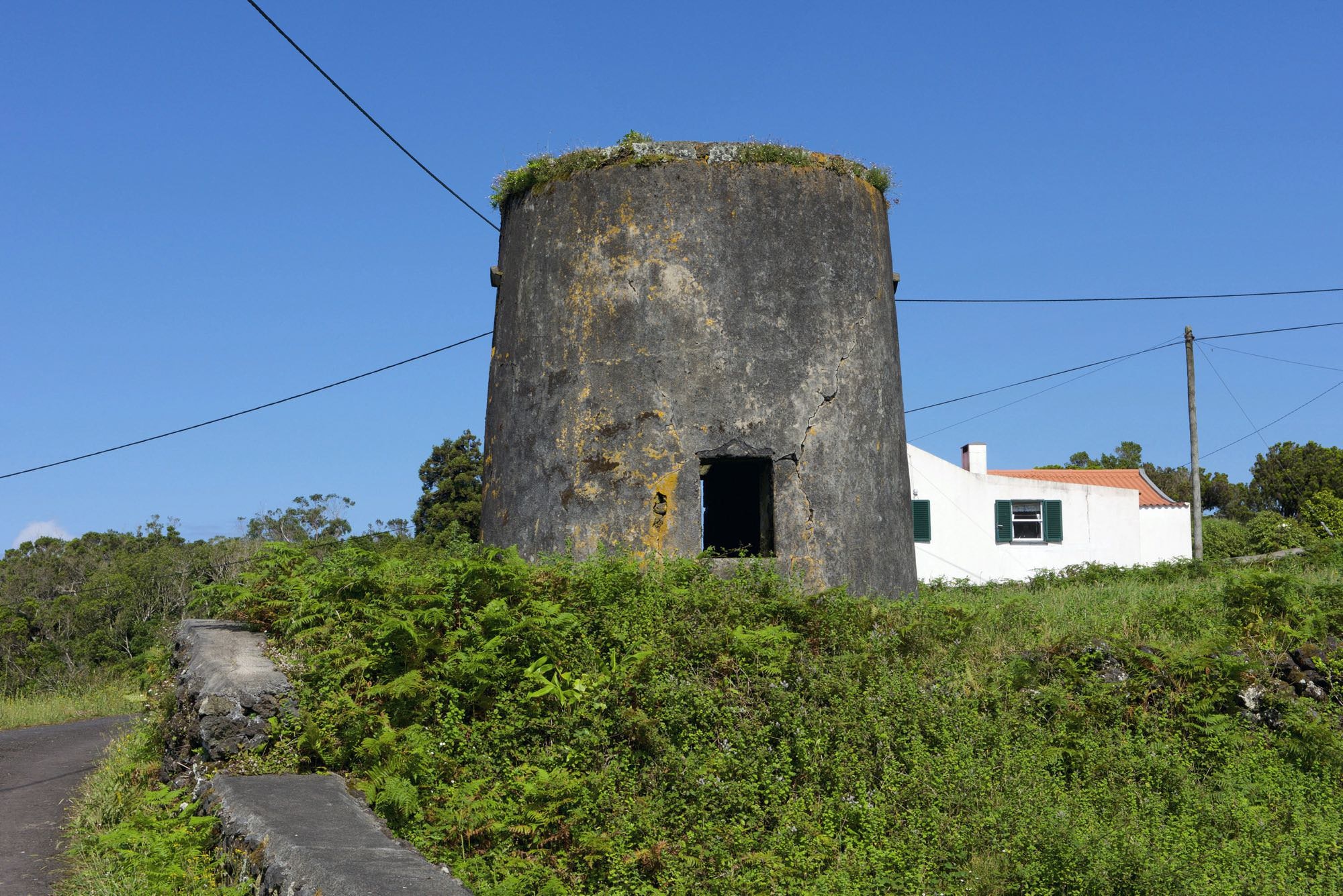 Windmühlenruine in Ribeira da Areia