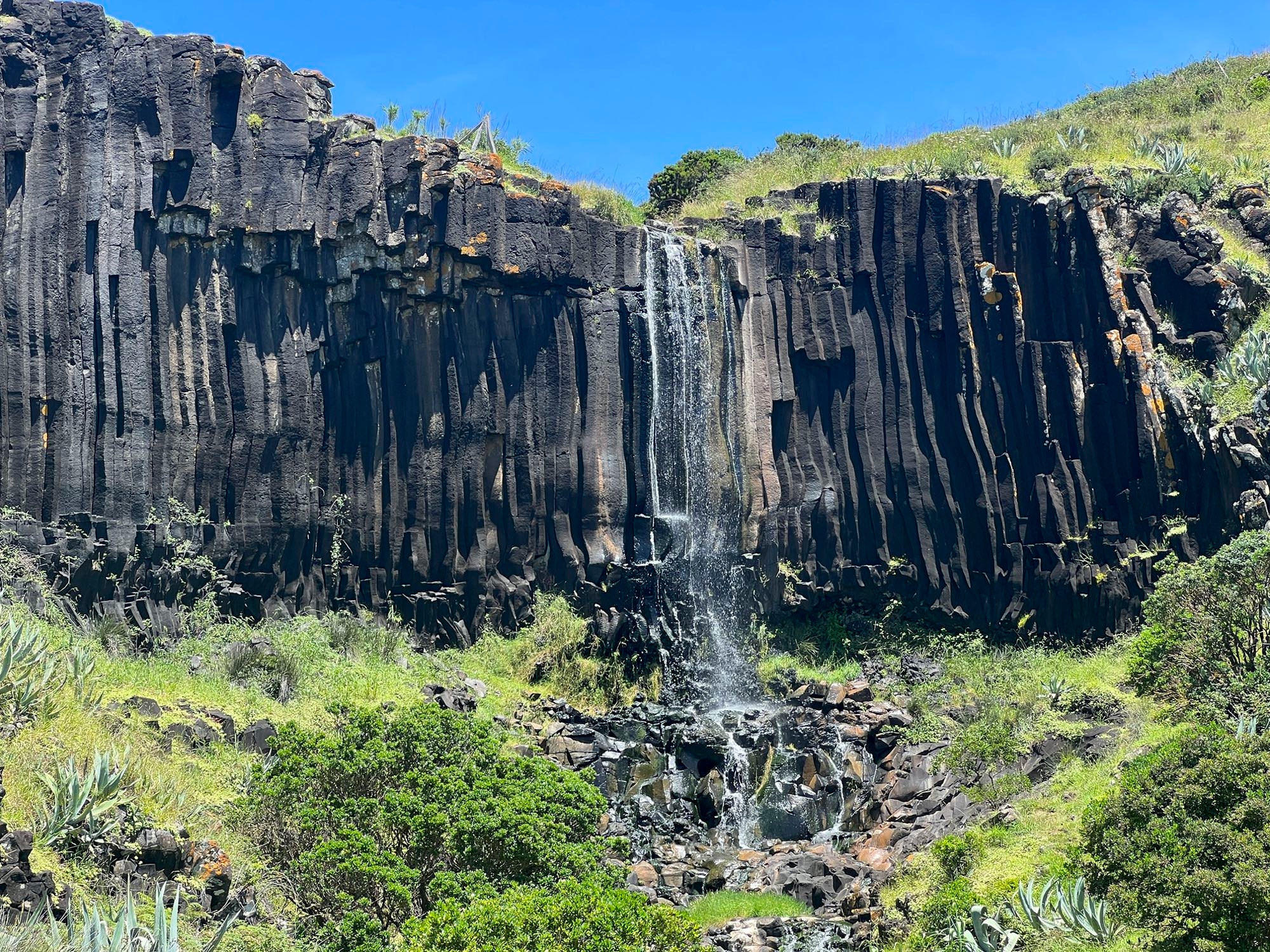 Wasserfall am Ribeira do Maloás
