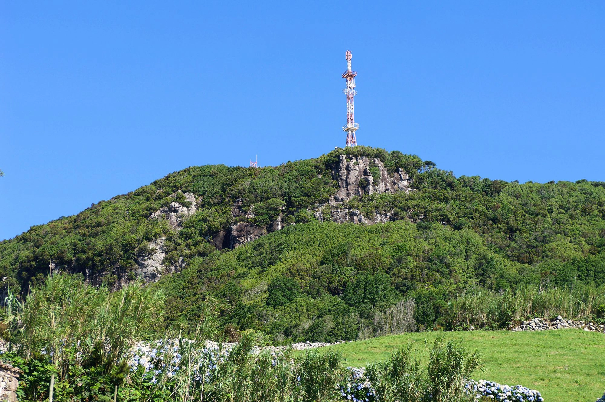 Blick auf den Rocha do Touro