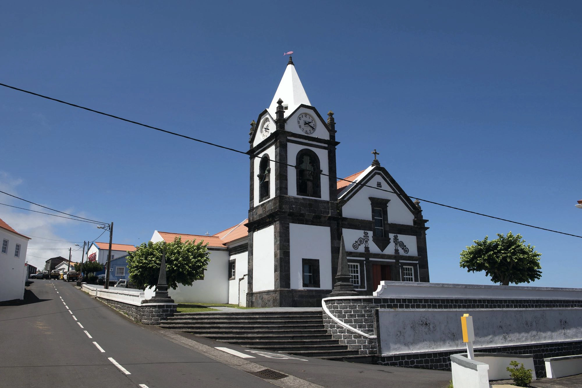 Igreja de Nossa Senhora das Neves