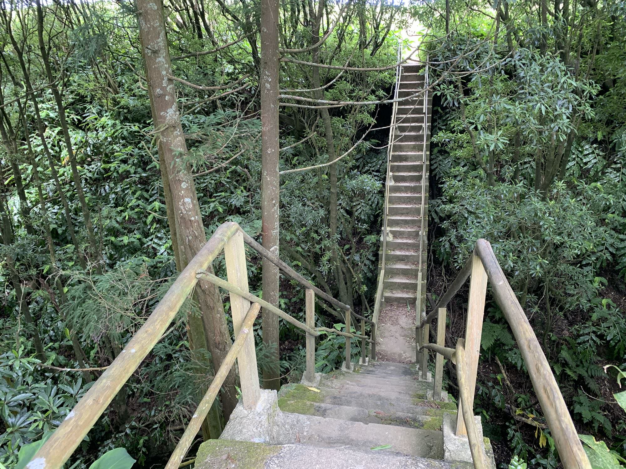 Querung der Grota das Pedras