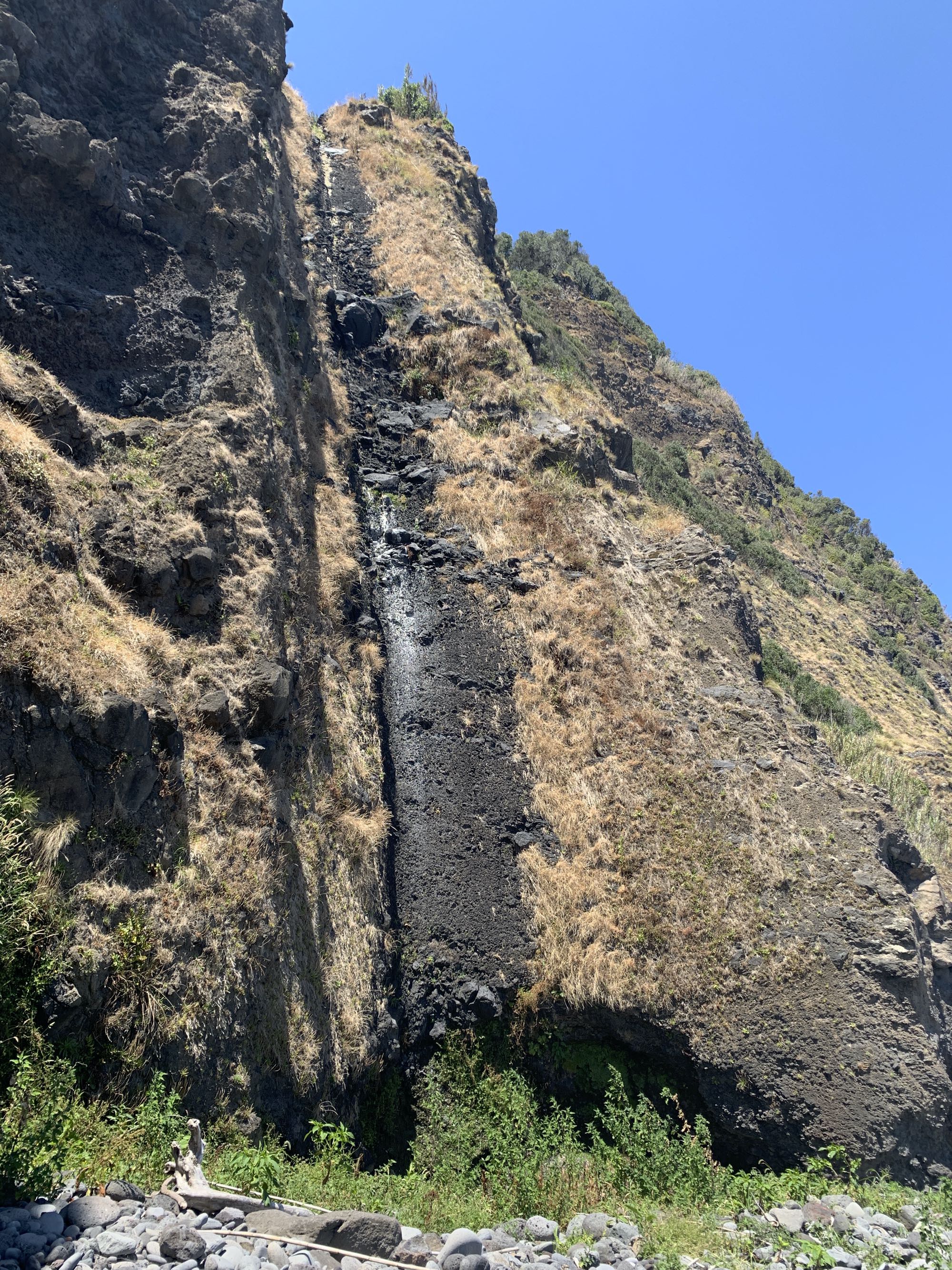 Wasserfall am Ribeira do Estreito