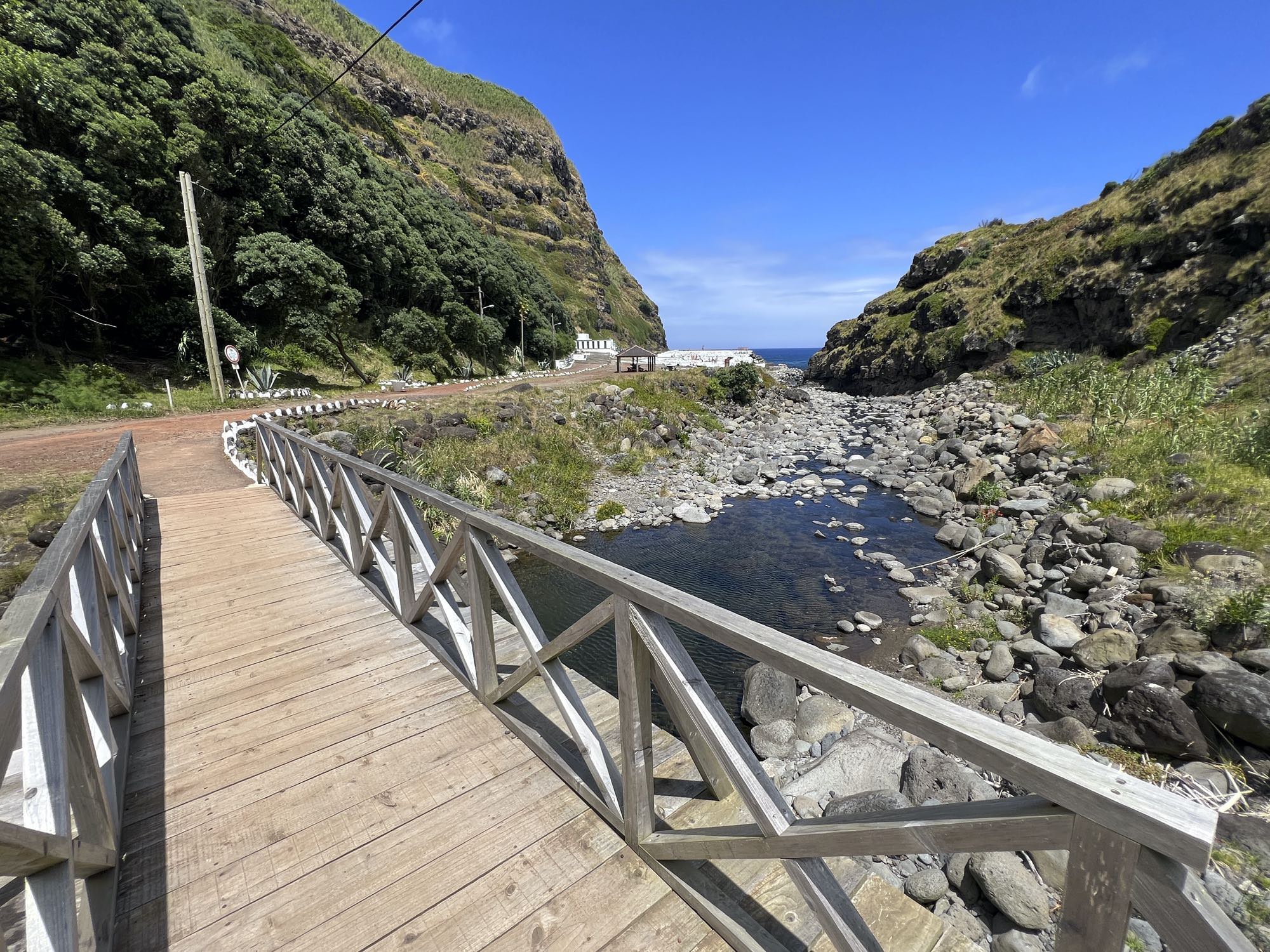 Puente sobre la Ribeira do Guilherme
