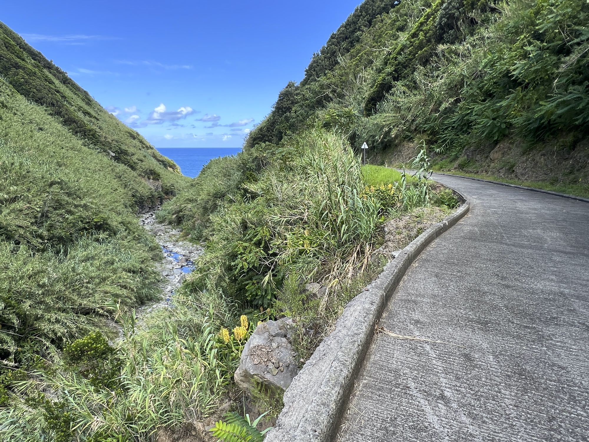 En el valle de la Ribeira dos Caldeirões