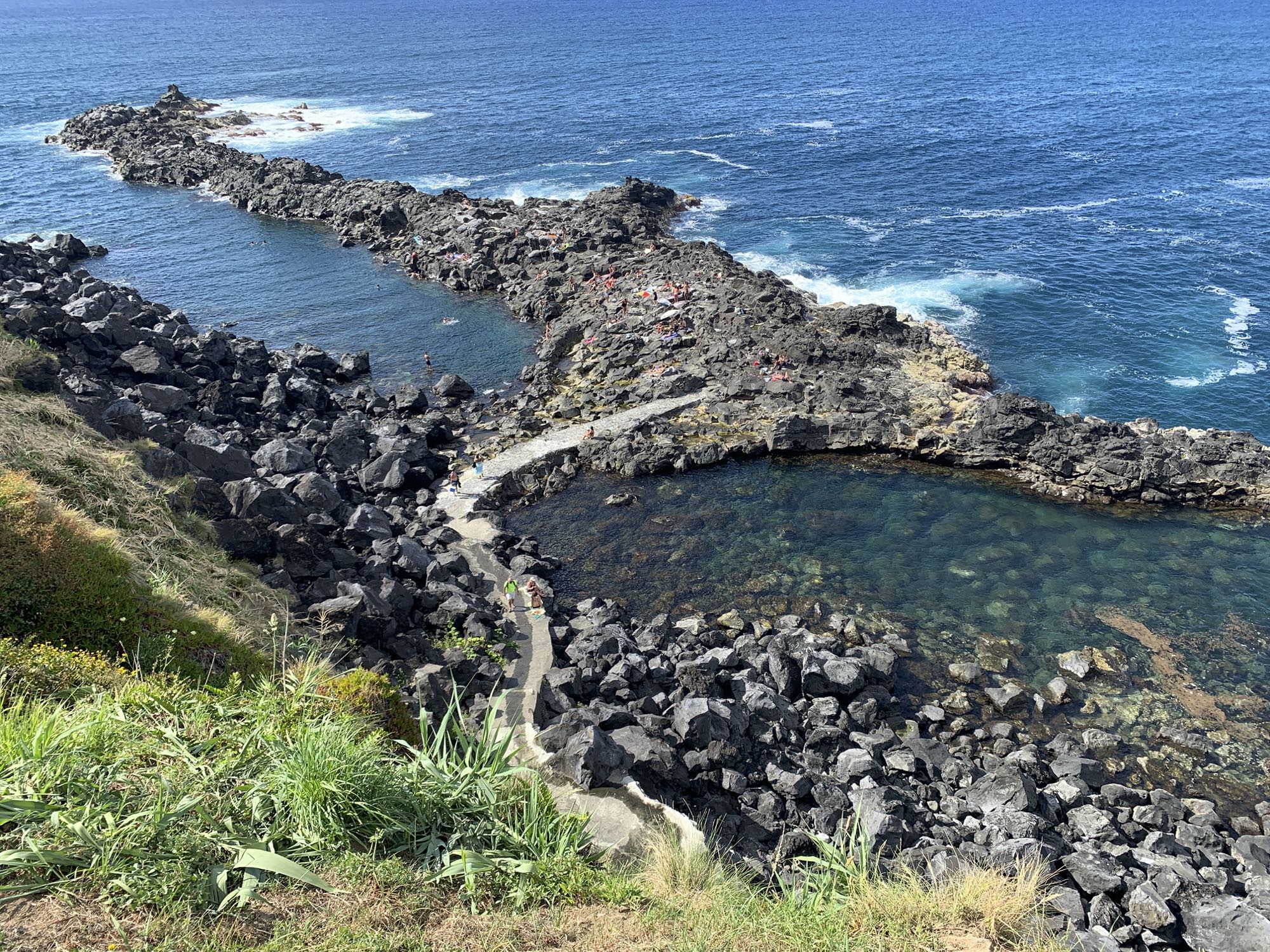 Piscinas Naturais das Calhetas da Maia