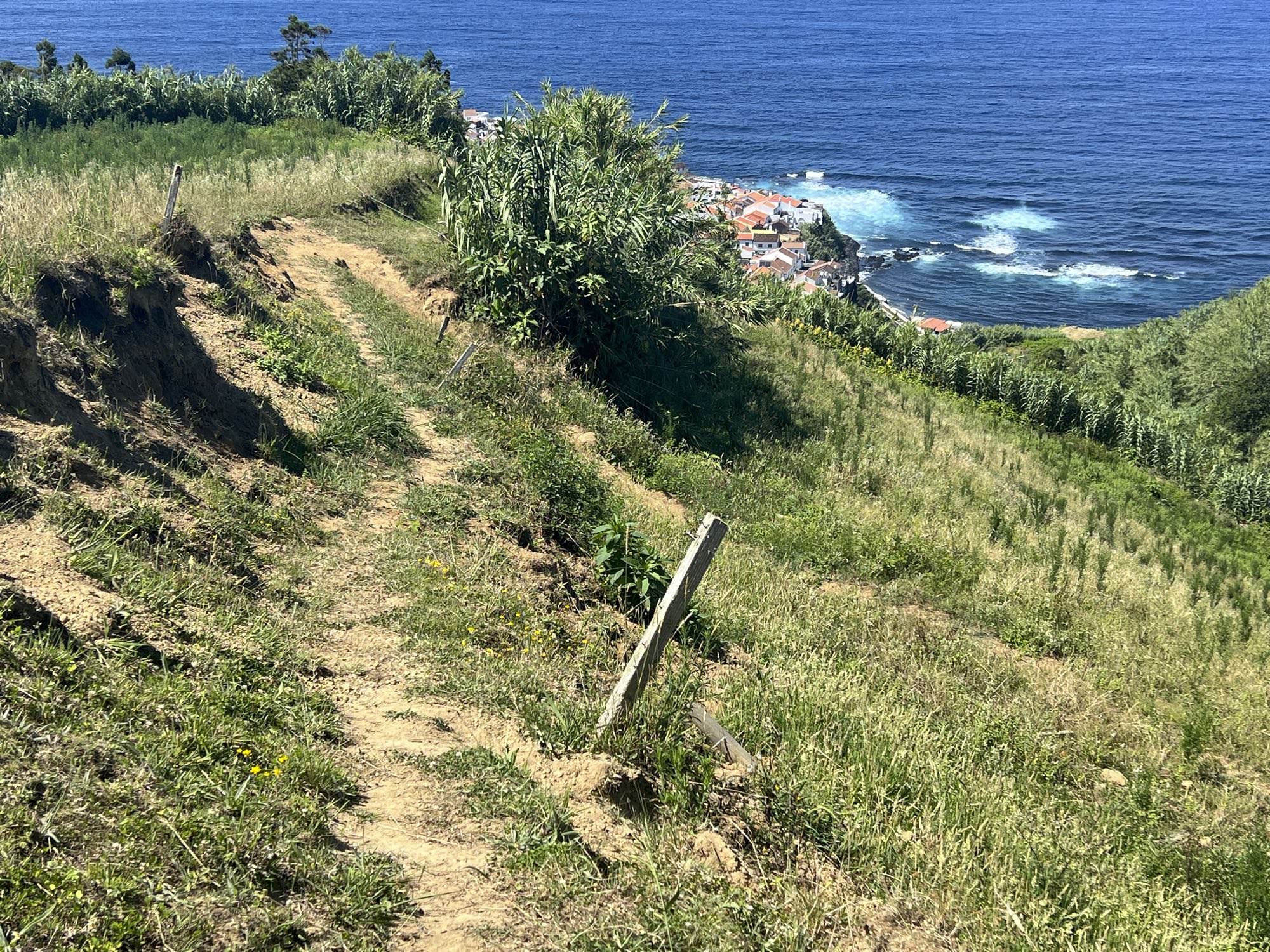 Abstiegsweg nach Maia