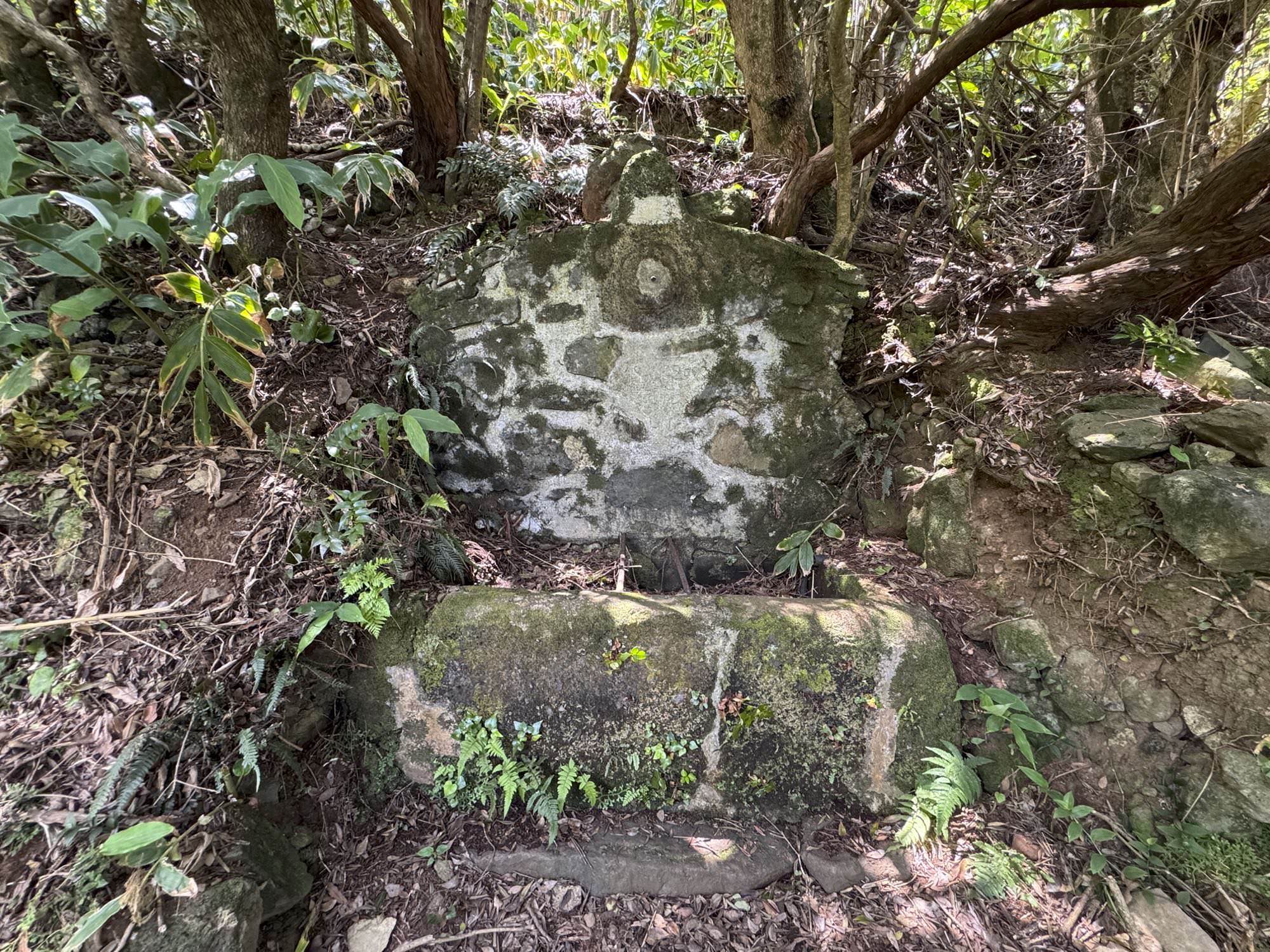 Antigua fuente en Fajã da Caldeira de Cima