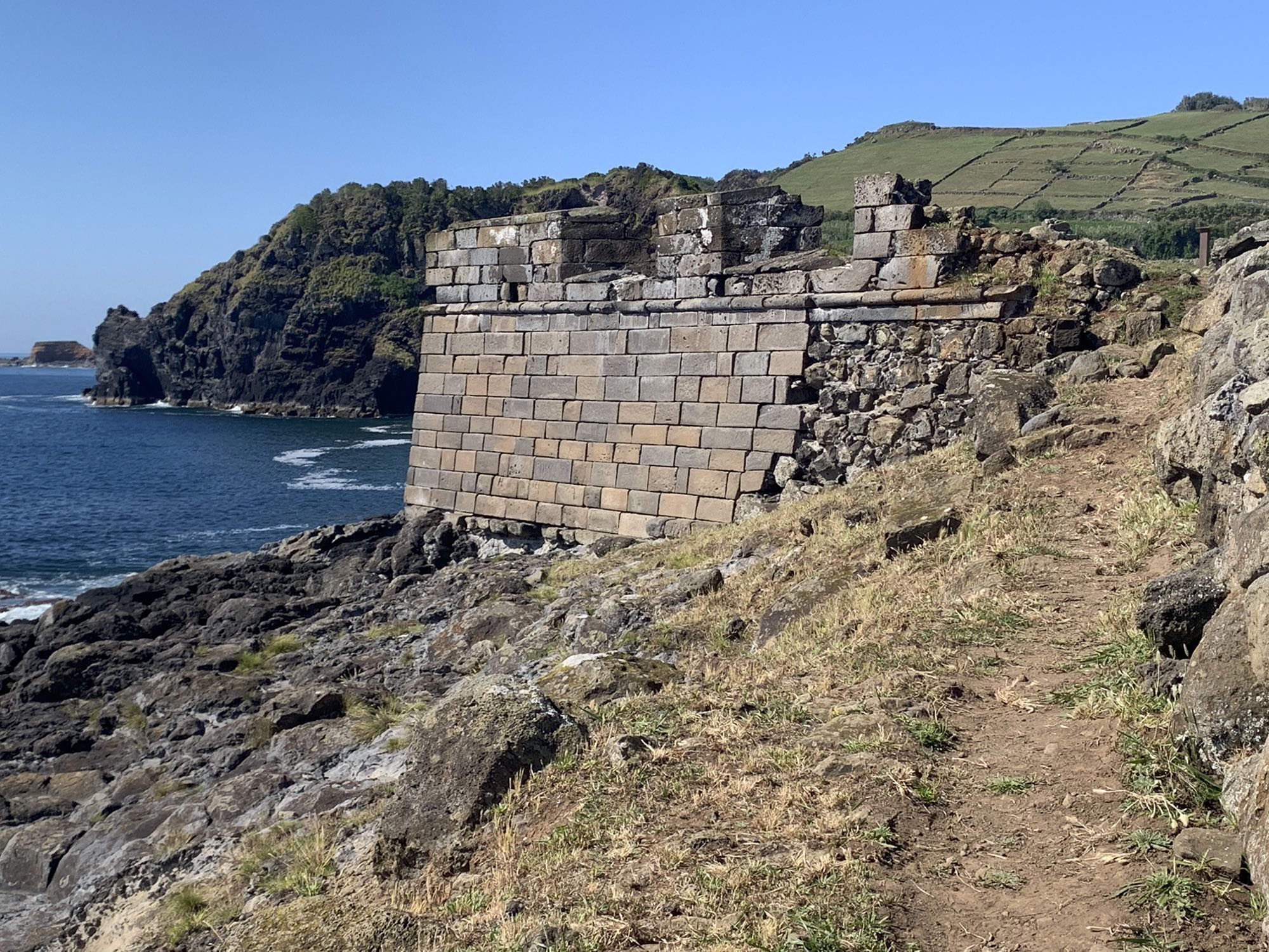 Forte do Pesqueiro dos Meninos