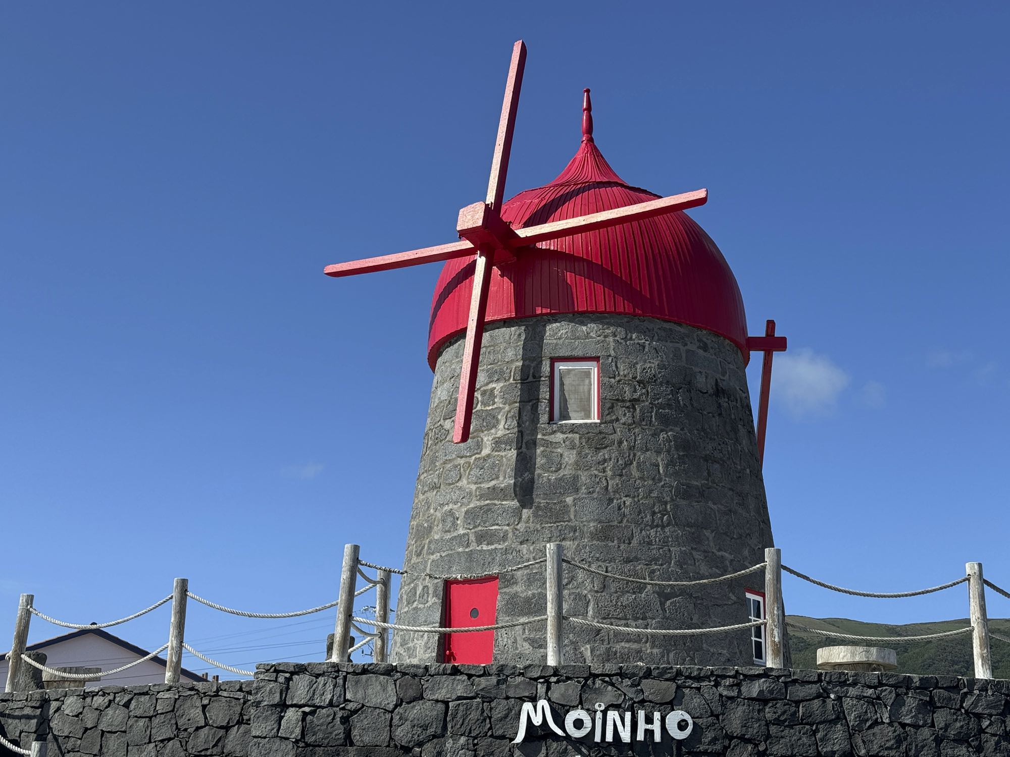 Windmühle als ferienunterkunft in Praia de São Mateus